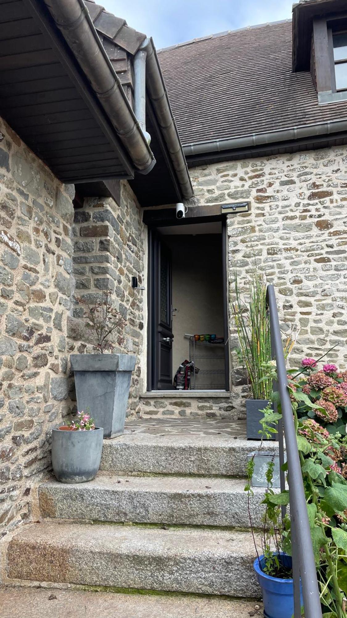 Sunset Family Guesthouse Mont Saint Michel Céaux Exteriör bild